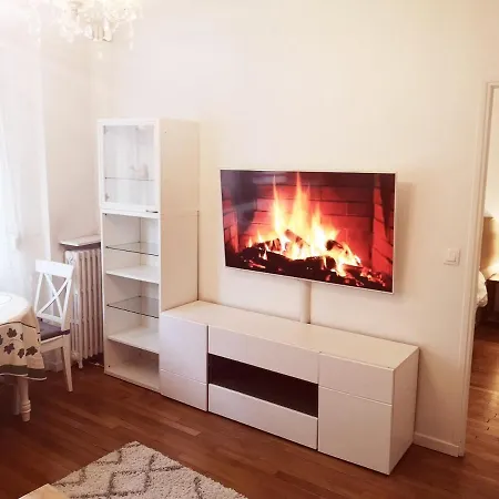 Cosy Auteuil Apartment Paris